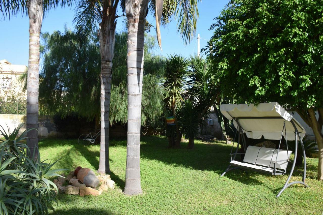 Azzurro Mare Bed & Breakfast *